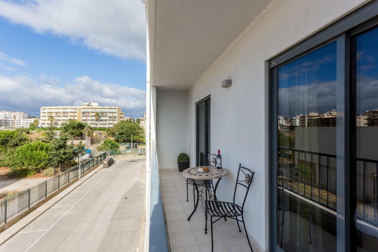 Lagos Marina Apartment With Pool & Gym מראה חיצוני תמונה